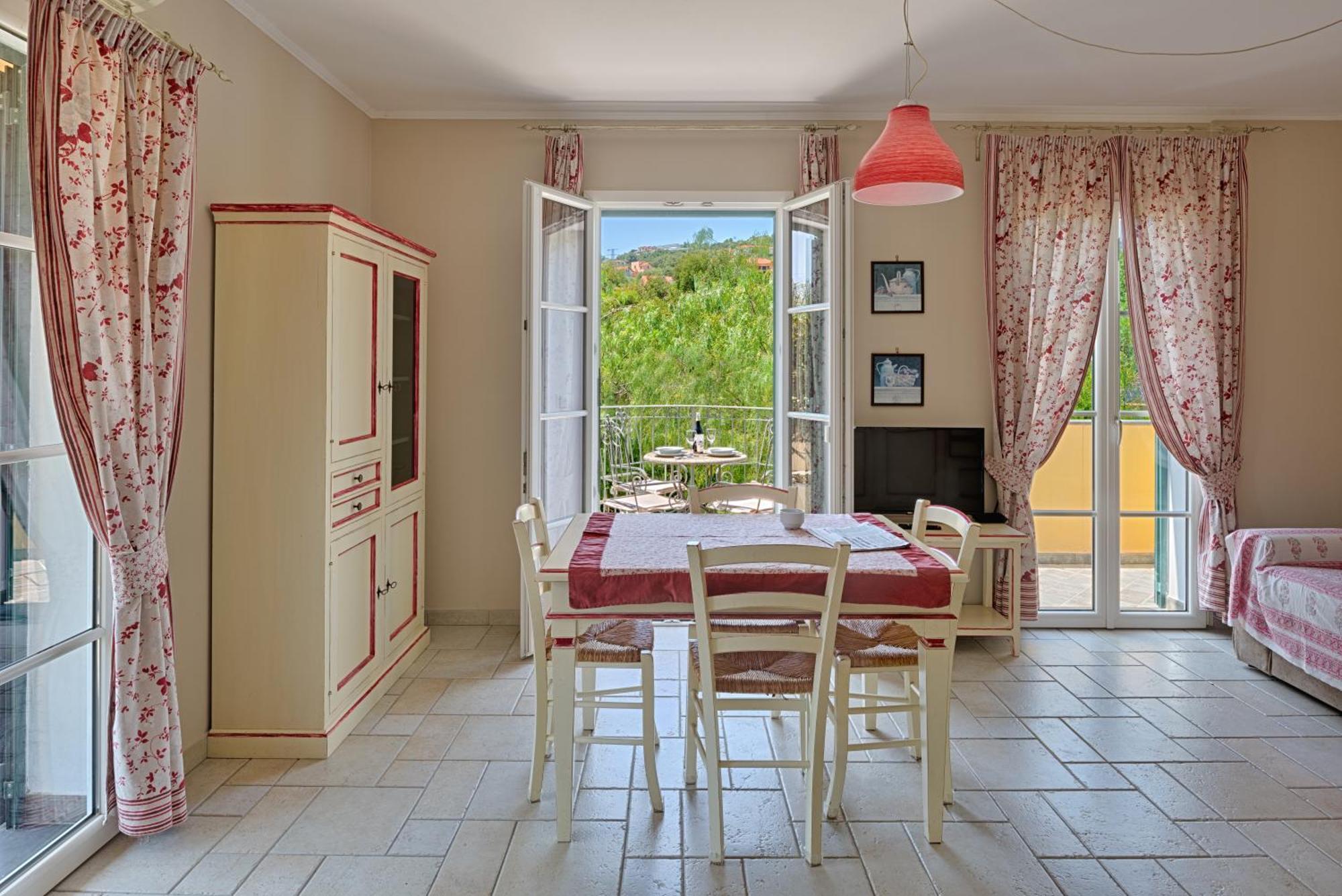 Casa Vacanze Nel Giardino Di Renzo Imperia Dış mekan fotoğraf