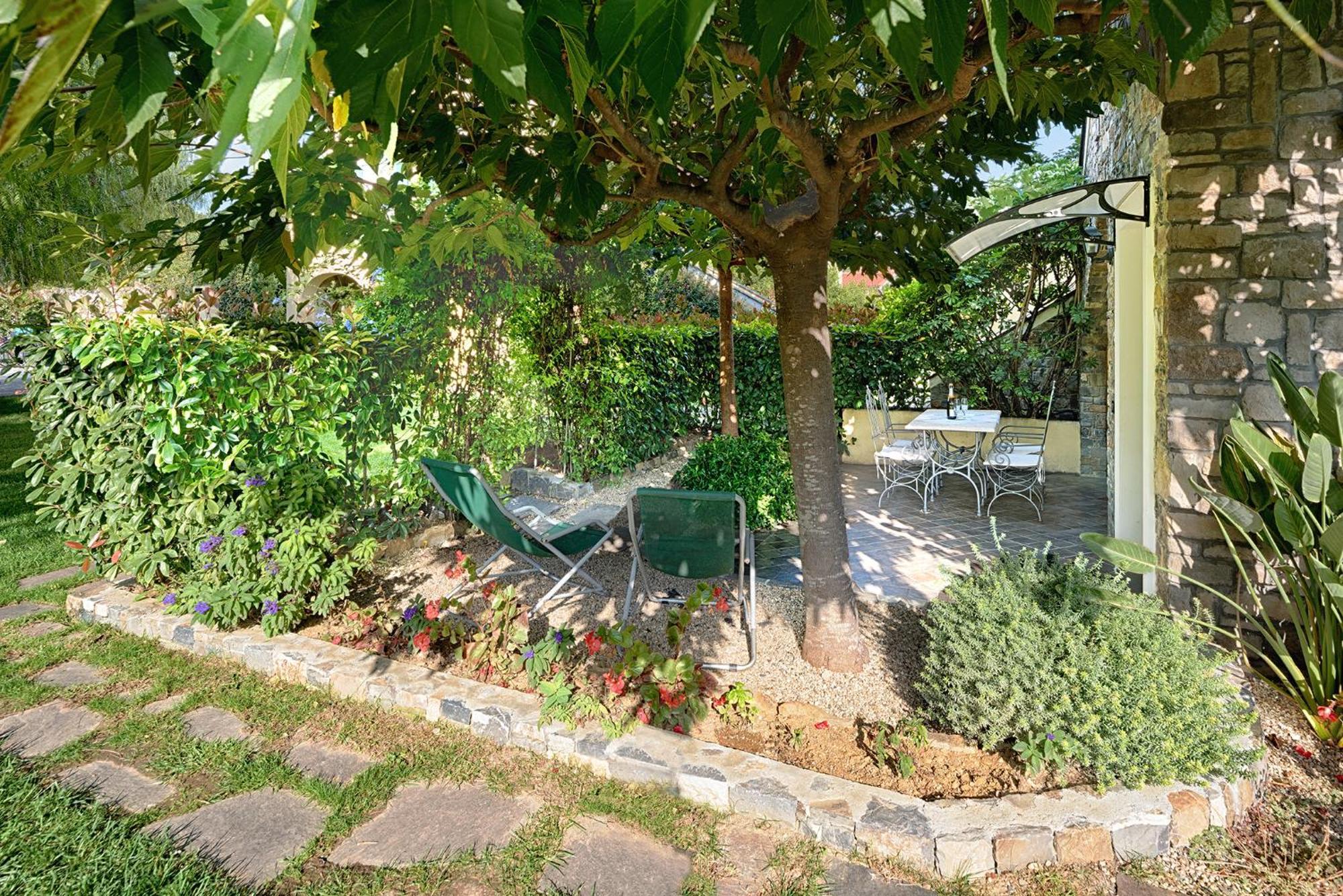 Casa Vacanze Nel Giardino Di Renzo Imperia Dış mekan fotoğraf