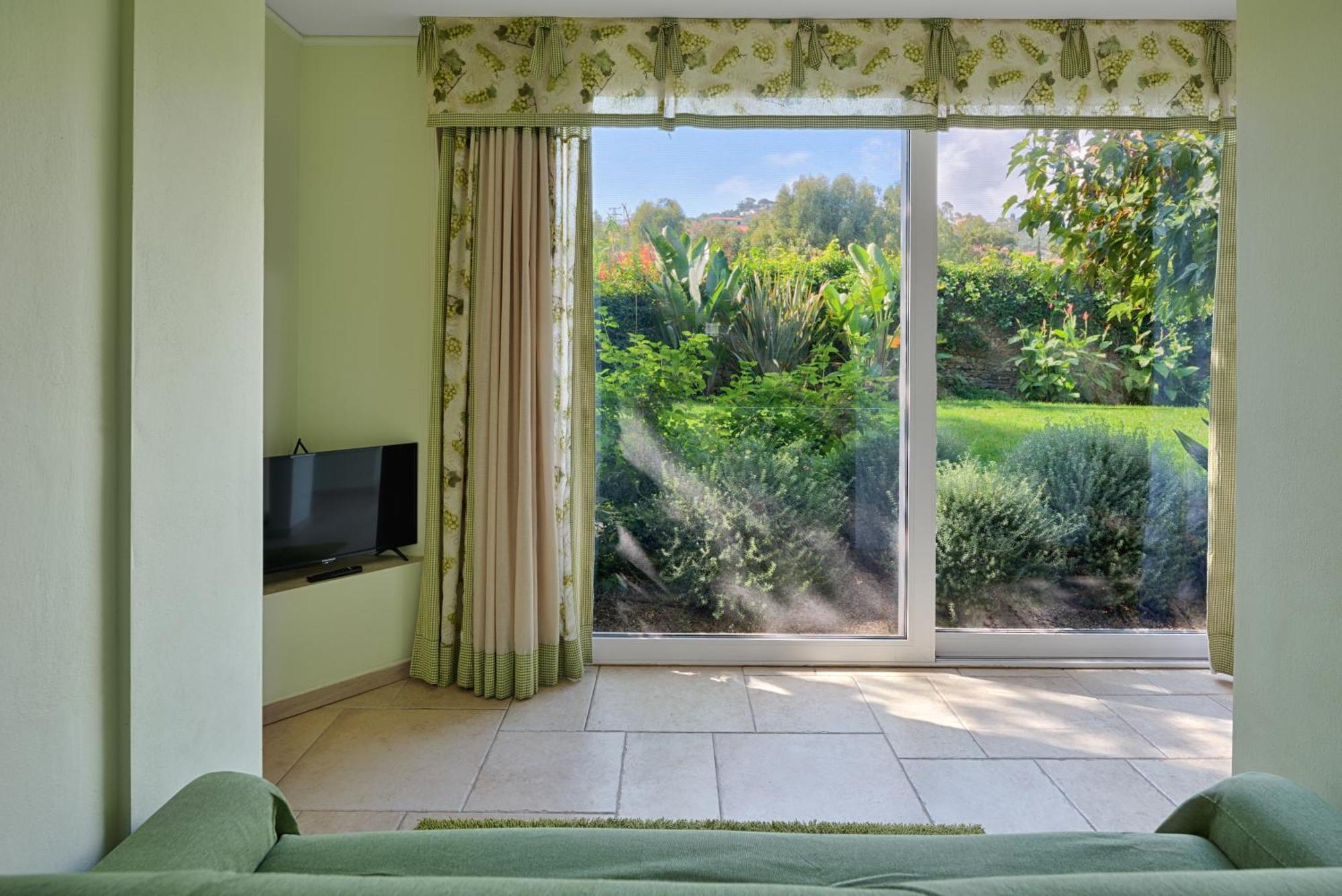 Casa Vacanze Nel Giardino Di Renzo Imperia Dış mekan fotoğraf